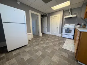 FRESH 1BR • Walk to Downtown Fortuna • Spotless - Image 4