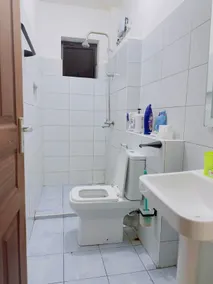 Beachside 2 bedroom apartment in Diani - Image 5