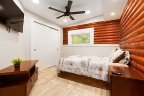 The Cabin – 3BR Log Retreat w/Outdoor Bar & Grill - Image 4