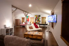 Focus on Linden Street - Image 3
