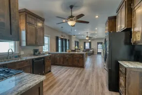 Classic Conway Family Home w/ King &Game System - Image 4