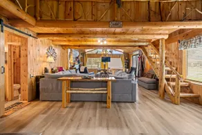 The Happy Place Cabin - Image 5