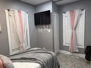 Cozy 3BR Retreat Near Lake Ontario | Sleeps 6 - Image 5