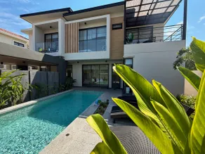 AURA STAY-Luxury Private Pool Villa walk to Kad Farang - Image 3