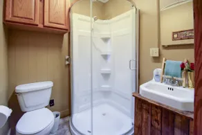 Cabin on Lake Mitchell - Image 4