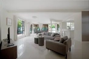 5BR near Sunnybank | Billiards, Office, Pool &more - Image 5