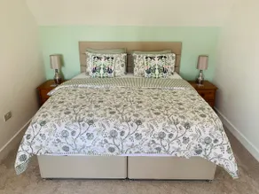 Hillside Farm Apartment - Image 3
