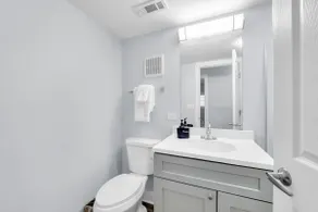 Remodeled Pilsen Home | 10 Min to DWTN w/Parking - Image 4