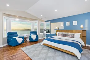 Luxe West Seattle~Epic View~Arcade/Game room~Sauna - Image 5