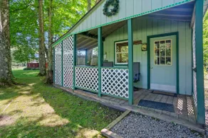Adirondack Cabin - Pet Friendly - Image 2