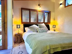 Bungalow Oasis- metres from the beach - Image 5