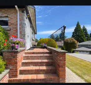 Charming Retreat Near Beckwith Park nice Patio - Image 4