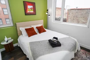 Chicago 4BR/3BA South Loop Stay by Soldier Field - Image 3