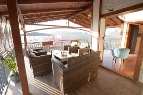 SNOVIKA THE ORGANIC FARM AND STAYS GOLDEN OAK - Image 4