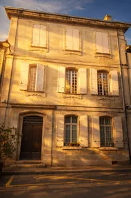 St Rémy 4 personne CHARME, coeur de ville - Image 3