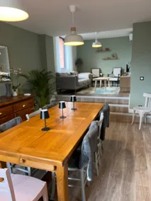 Fully renovated charming house, sleeps 8 - Image 2