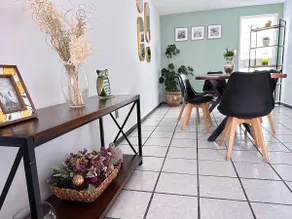 Spacious and elegant Metepec house - Image 2