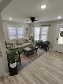 Small Cottage near the river and base. - Image 3