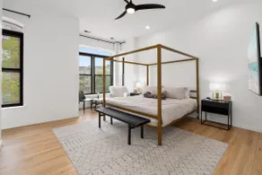 Home in Bucktown | Park for Free | Walk to Train - Image 4