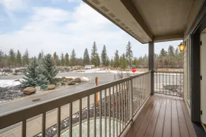 Spacious Townhome | Near EWU | Low Cleaning Fee! - Image 5