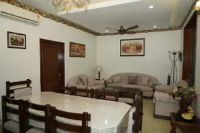 Private Lxryhouse in the heart of CHD/Sec 27/2BHK - Image 3