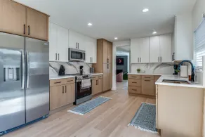 La Fleur Chateau 4B 2B Duplex KING Pet Friendly - Image 4