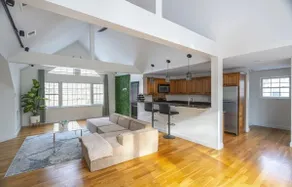 Westwood Airbnb - Image 2