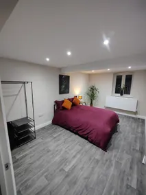 Modern 2-Bed Ground Floor Flat, Sleeps 6, Free Parking, Thetford - Image 4