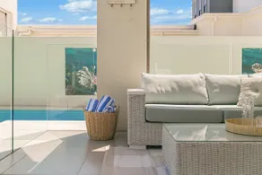 Prestige Bribie Waterfront w/ Cinema & Luxury Pool - Image 4