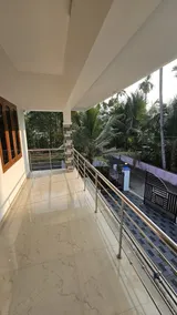 Rasi Homestay - Peaceful Group Stay Near Airport - Image 4