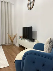 Golden Apartment 2 - Image 5