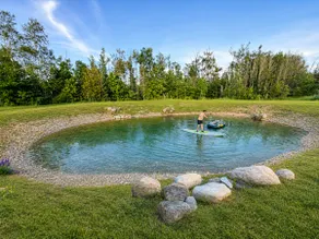 Family Cottage Retreat - Hot Tub Kayaks Waterfront - Image 5