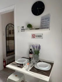 Sophie's apartment near metro - Image 4