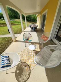 Stay in the heart of the hillsides – near Pau - Image 2