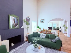 Minutes to ONT Airport And Entire Home With Billiards - Image 2