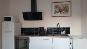 Two bedroom, two bathroom accommodation - Image 3