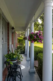 “Red Brick garden home” - Image 2