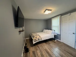 The Cottage - Image 3