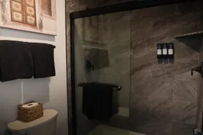 Spacious 3BR Townhome Near Downtown & Tahoe - Image 4