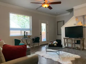 Spacious 3BR Townhome Near Downtown & Tahoe - Image 3