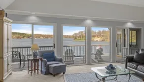 Lakefront Views Luxury Kid friendly Dock 9 Beds - Image 4