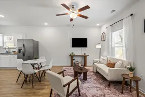 Haven House 22 | 2BR | Downtown Statesville - Image 2