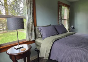 Fig Leaf Farm: Cozy 2-Bedroom Home in Eugene - Image 4