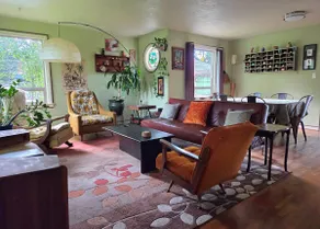 Fig Leaf Farm: Cozy 2-Bedroom Home in Eugene - Image 2