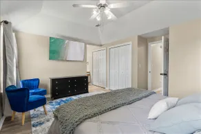 Emerald Coast Escape, 85” TV, Entire Home - Image 2