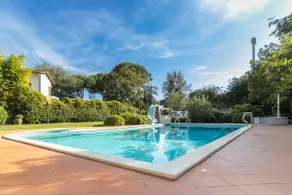 Villa Alberta With Reserved Beach Spot - Image 3