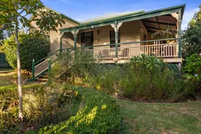 House of Wisteria - Charming & Timeless - Image 2