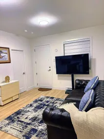 Luxury 2-Bedroom Suite at Bear Mountain Victoria - Image 2