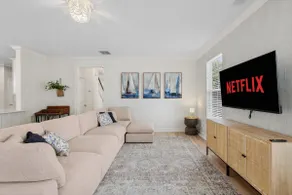 NEW! 3 mins to Old Town • Sleeps 12 • Game Room - Image 3