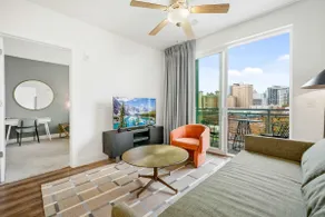 Modern 1B1B Apartment with Private Balcony - Image 2
